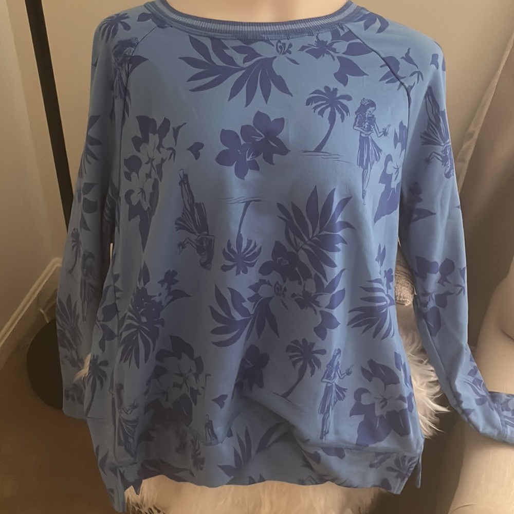 Aerie, blue Hawaiian sweater - Size Extra Large (XL)